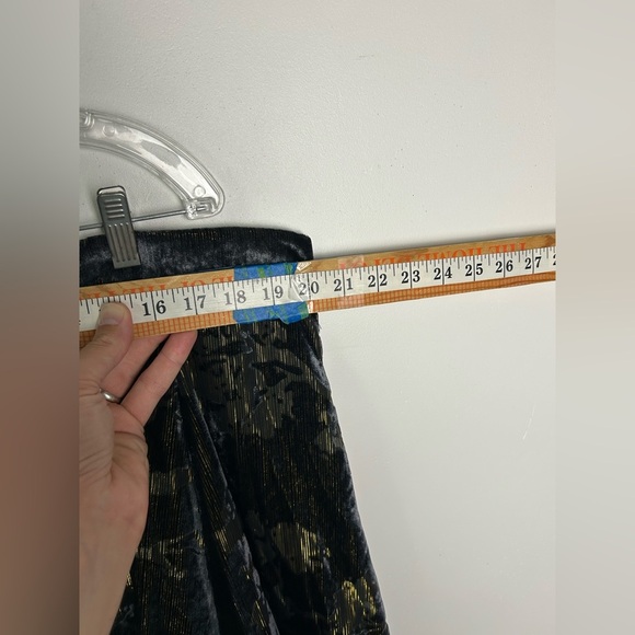 NWT Anthropologie ModCloth Midi Skirt Velvet Burnout Plus Size 2X Flare Goth - Picture 6 of 12